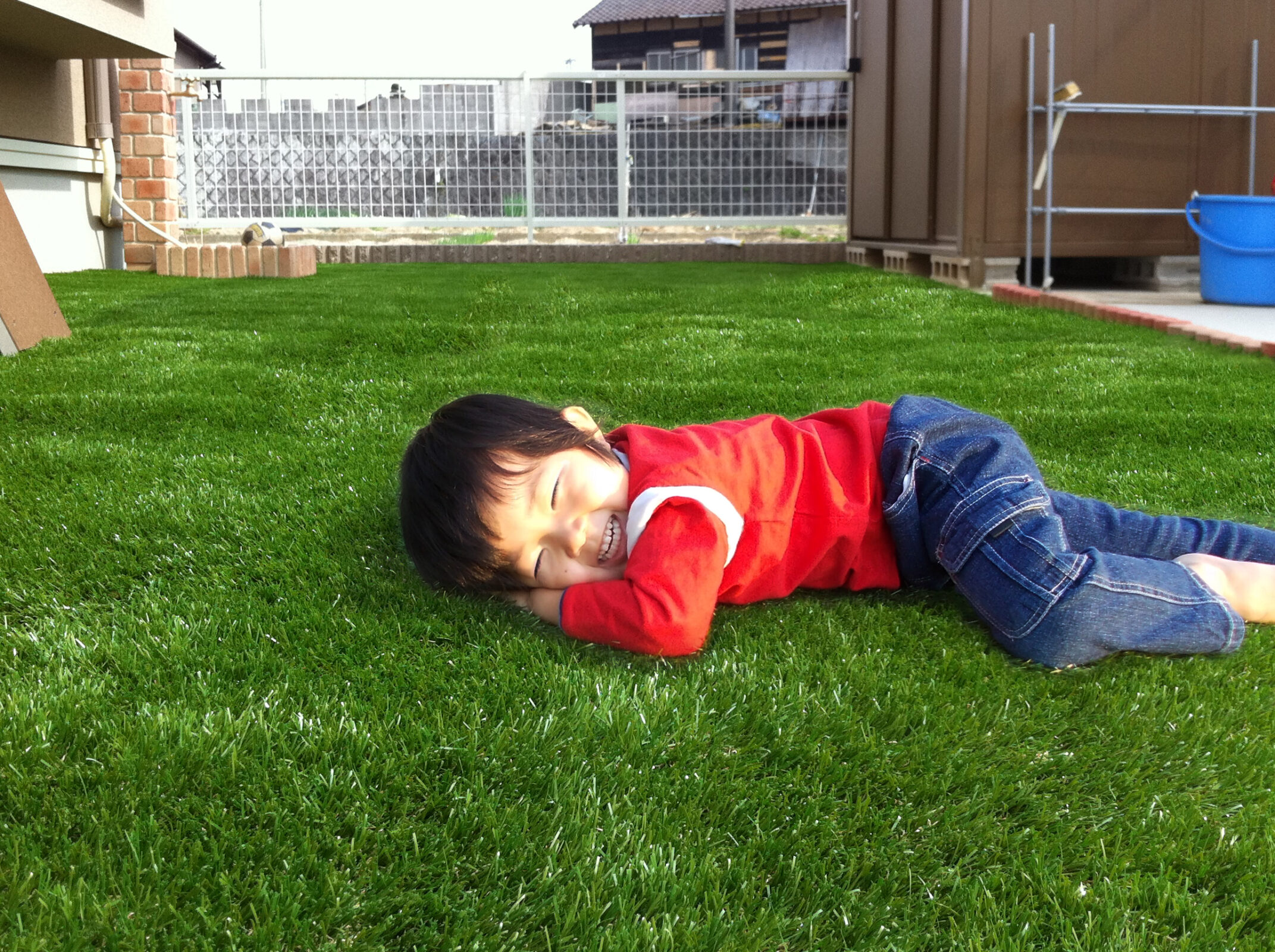 快適生活☆人工芝の販売、施工はお任せください! 快適生活☆人工芝の販売、施工はお任せください!